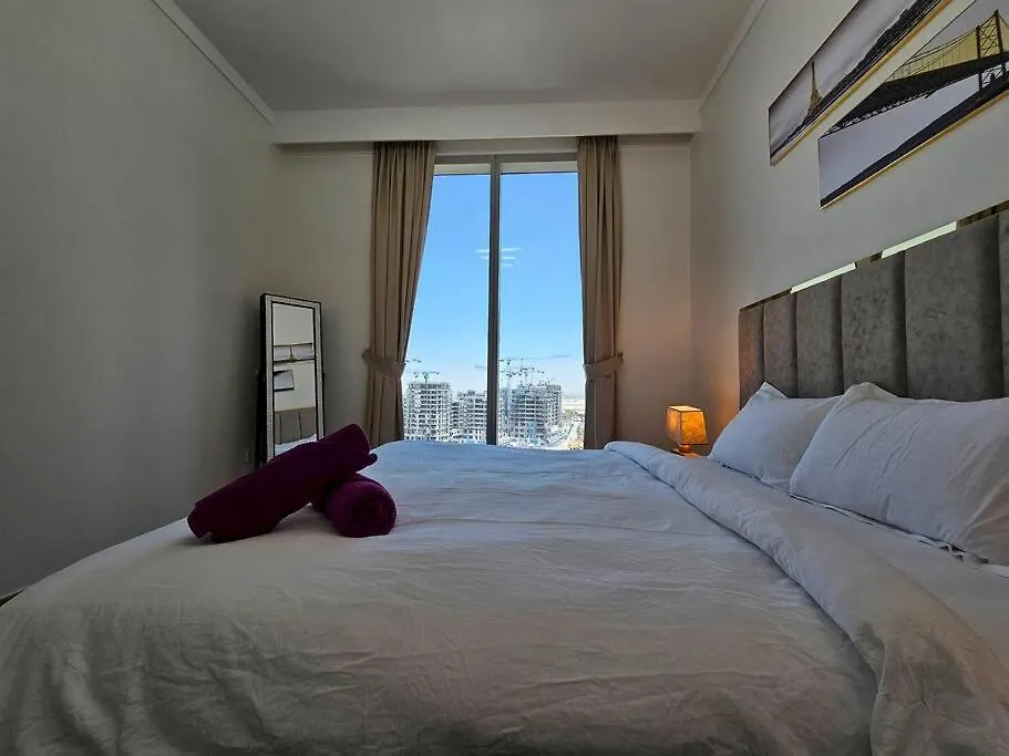 Fortune Inn - 2 Bedroom With Amazing View Dubai
